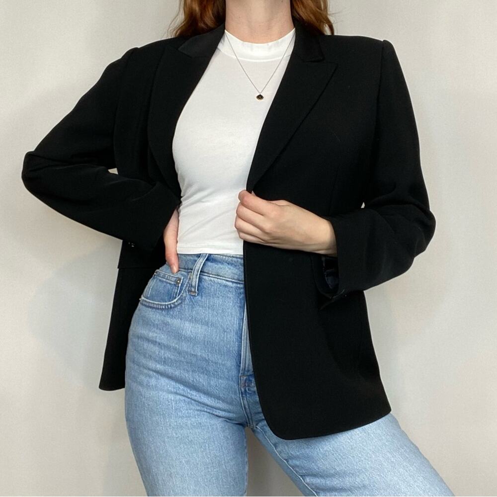 Vintage Designer Size 10P Petite Silk/Polyester Classic Black Blazer Jacket/Coat
